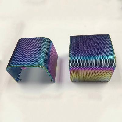 Electroplated gradient colored metal mesh